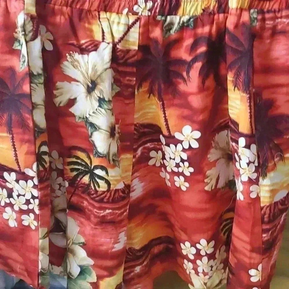 Hawaiian shorts - Picture 5 of 7
